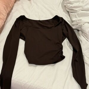 Square neck brown long sleeve shirt